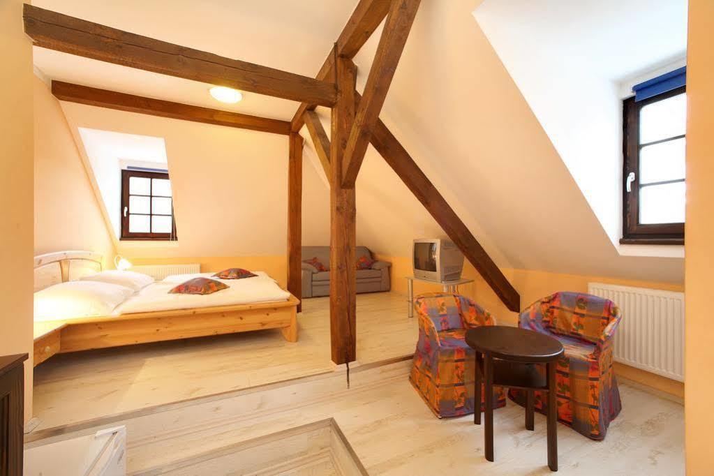 Penzion Zámecká Zahrada Cesky Krumlov Exterior foto